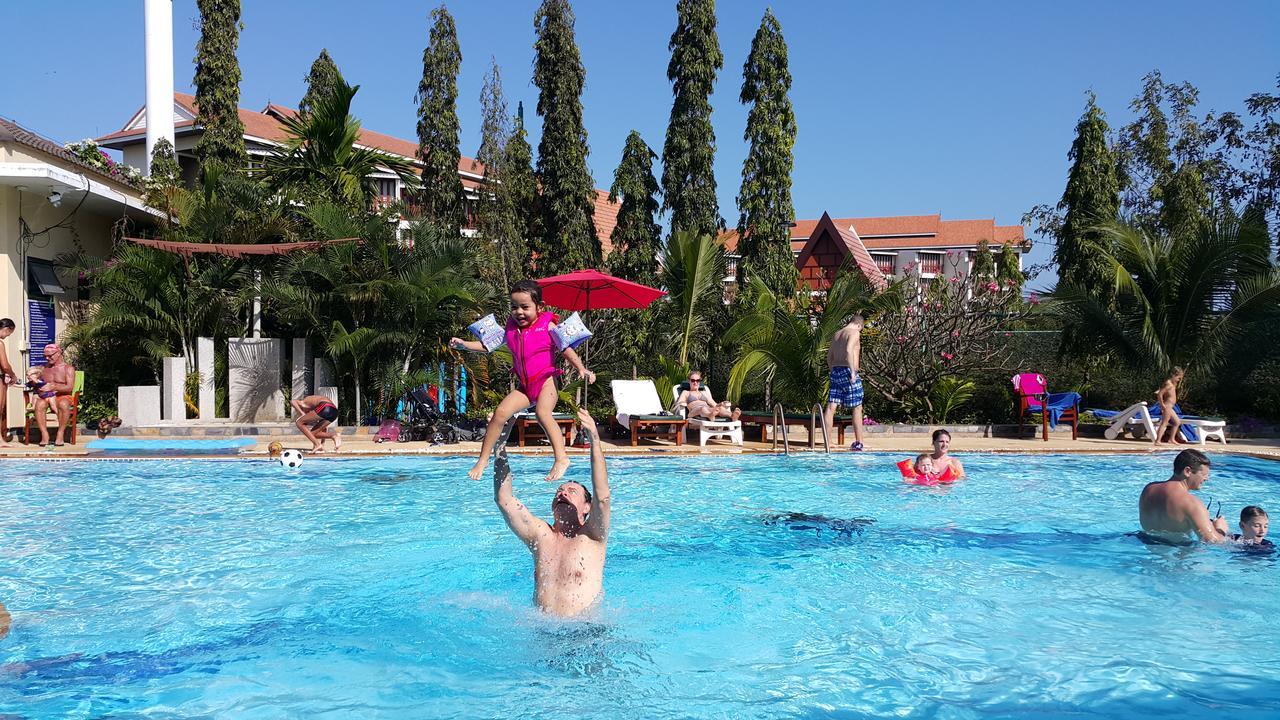 Oasis Garden&Pool Villa at VIP Resort Ban Phe Buitenkant foto